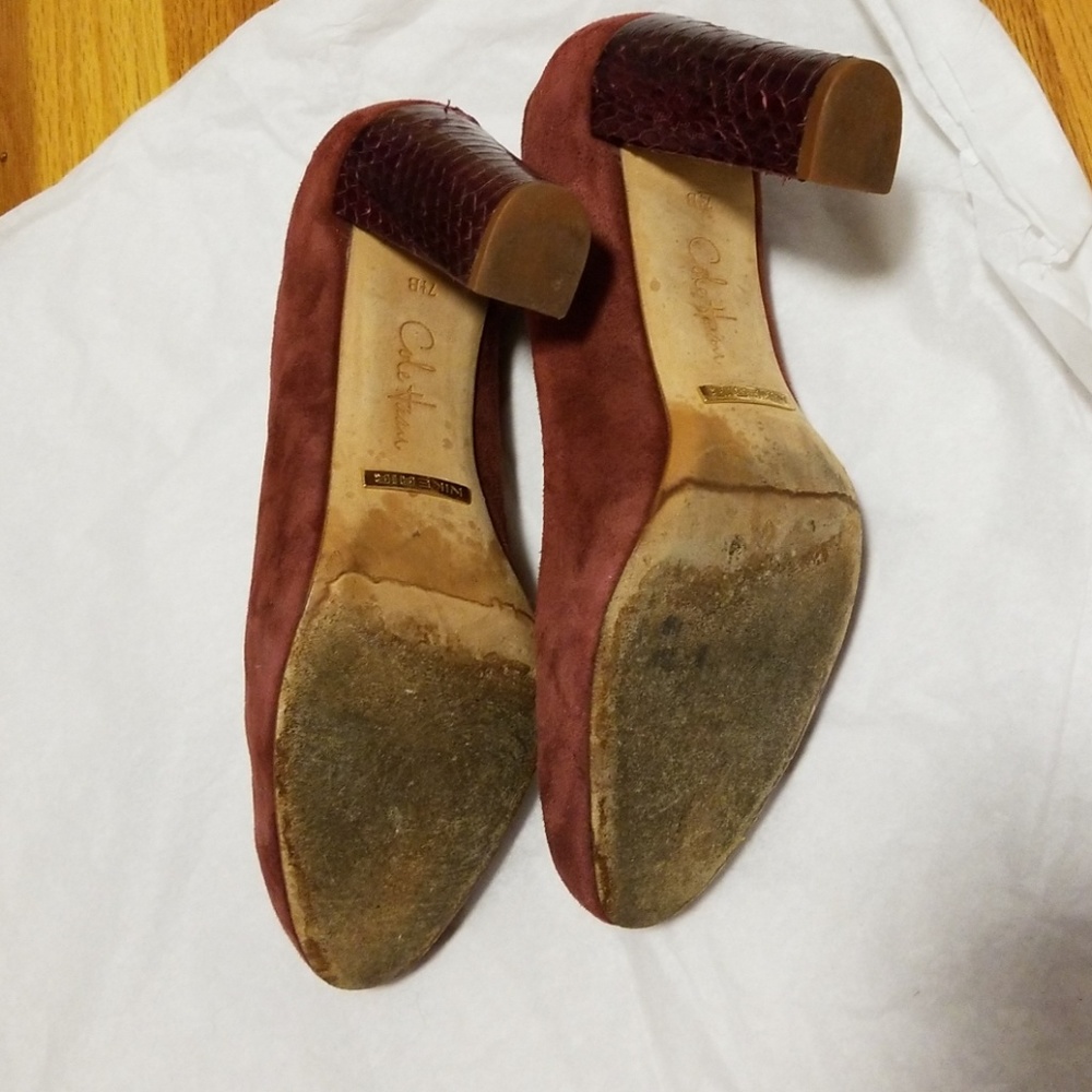 Shoes - Picture 5 of 8
